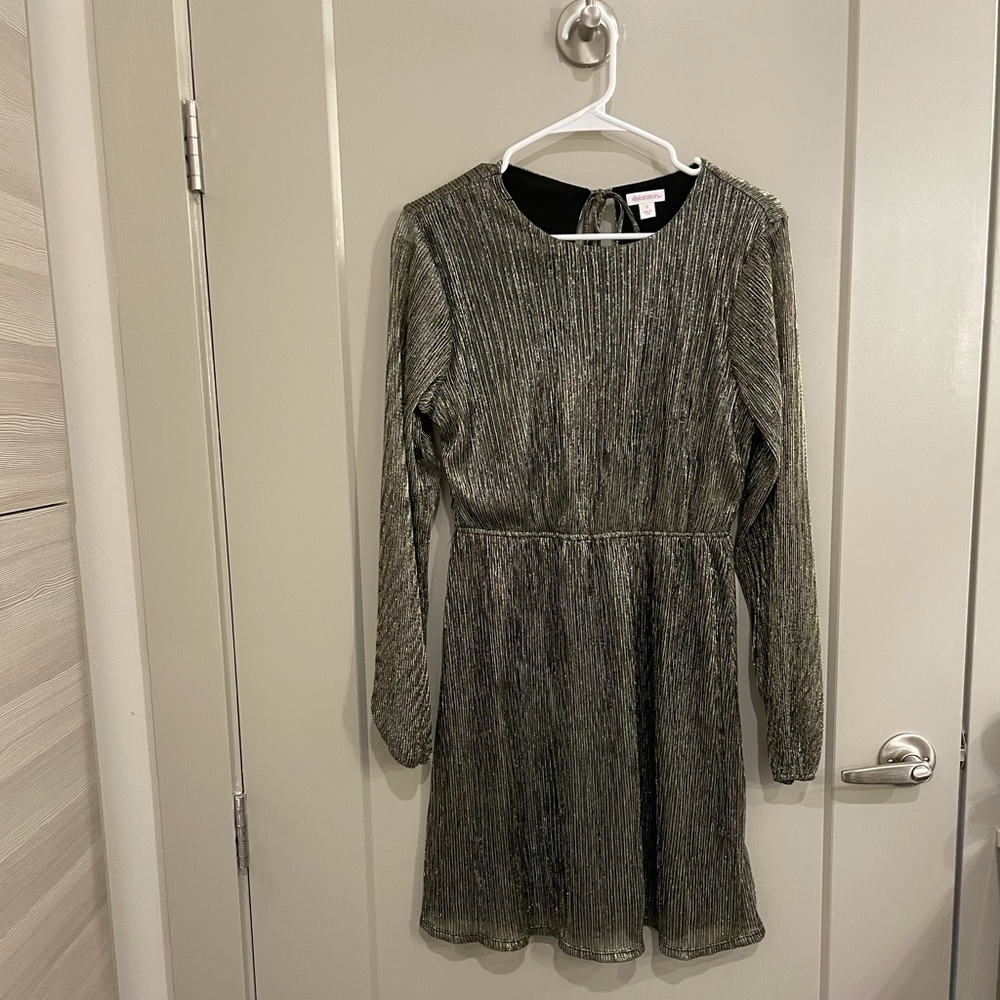 Small Gold & Black Dress